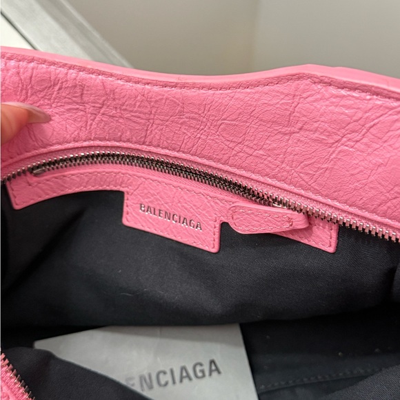 Balenciaga Pink Shoulder Bag - Picture 4 of 4